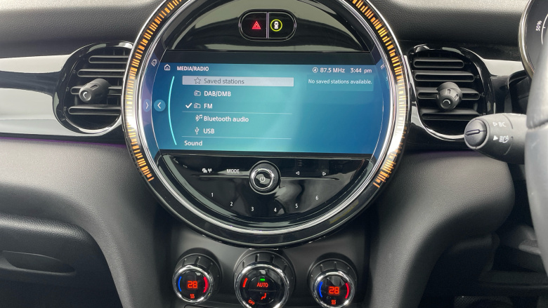 MINI Hatchback 135kW Cooper S Level 3 33kWh 3dr Auto Electric Hatchback